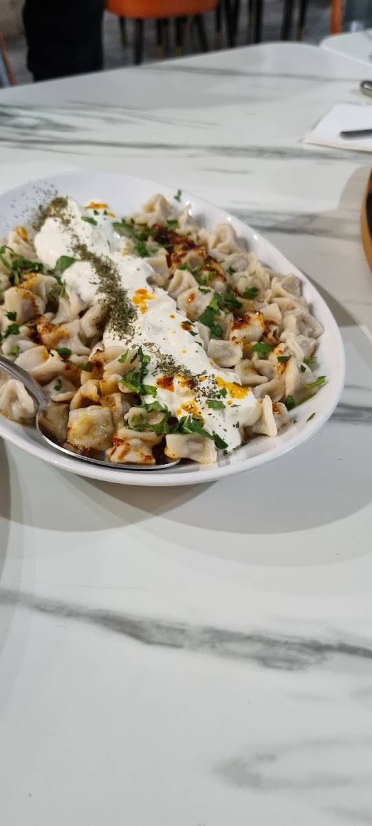 Kuzu Turkish Resturant & Shisha Lounge-10